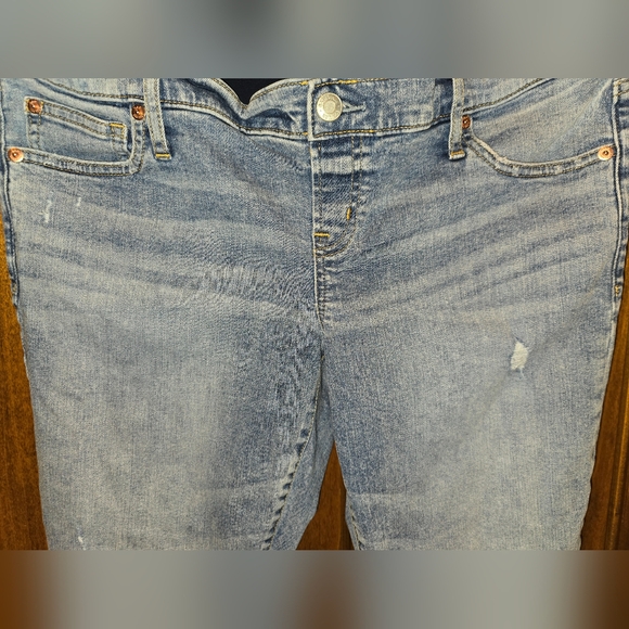 GAP:Maternity True Waistband ADORABLE Distressed Skinny Jeans, Lt Indigo, NWOT - Picture 12 of 14